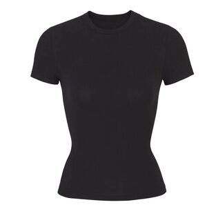 SKIMS Cotton Jersey T-Shirt | Soot NWT T shirt black‎ short sleeve